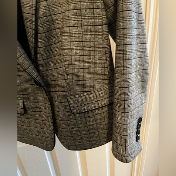 Ann Taylor Checkered Blazer - Picture 5 of 6